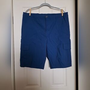 Eddie Bauer Men's Teal Blue Cargo Shorts